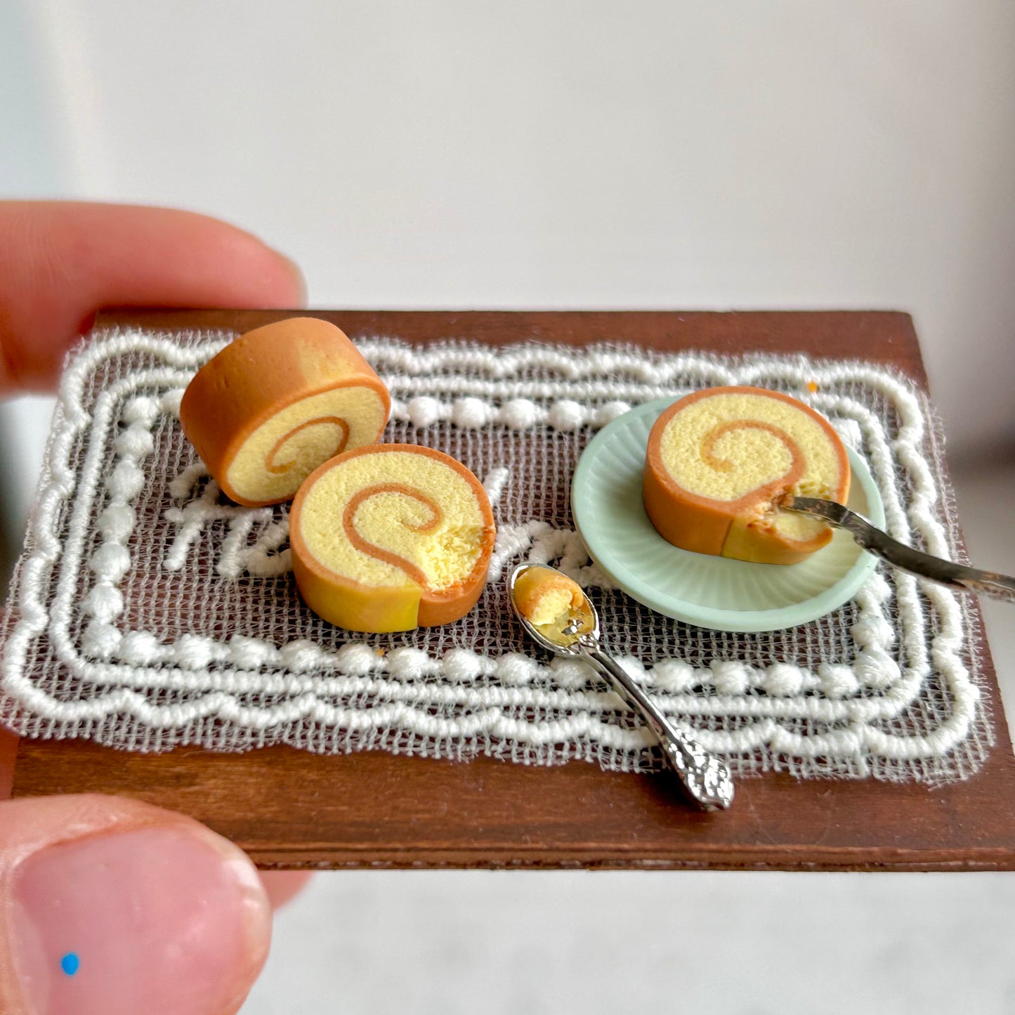 Handmade Mini Swiss Roll Dessert Set – Polymer Clay Scene (Matcha / Original Flavor)