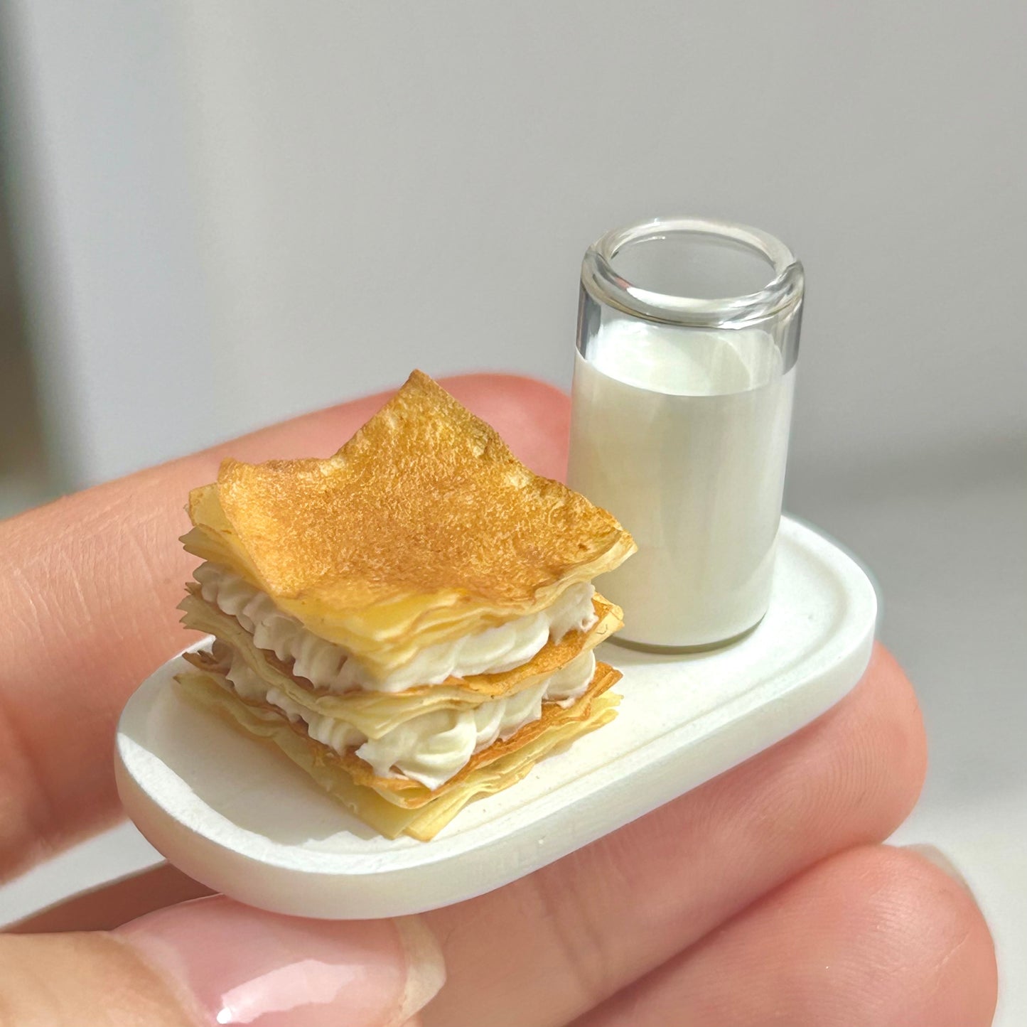 Mini Mille-Feuille Dessert Set with Milk – Handmade Resin Clay Pastry